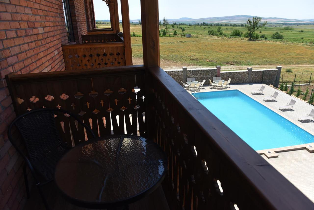 Chateau khashmi Ngoại thất bức ảnh